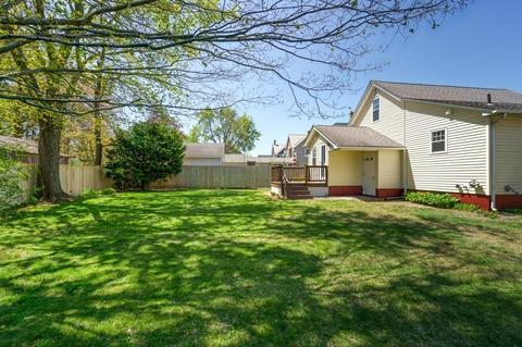 46 Clark St, Easthampton, MA 01027 photo 4