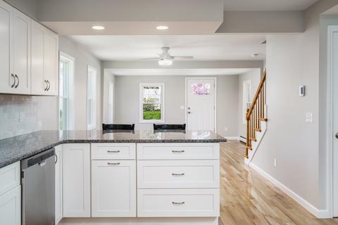 46 Clark St, Easthampton, MA 01027 photo 12