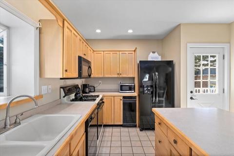 43 Hillside Rd, Dedham, MA 02026 photo 15