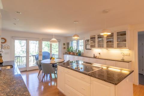 41 Fuller Brook Ave, Needham, MA 02492 photo 7