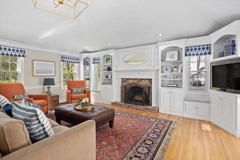 8 Stonegate Ln, Hingham, MA 02043 photo 14
