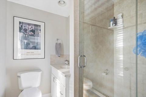 8 Stonegate Ln, Hingham, MA 02043 photo 19