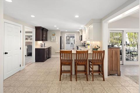 8 Stonegate Ln, Hingham, MA 02043 photo 10