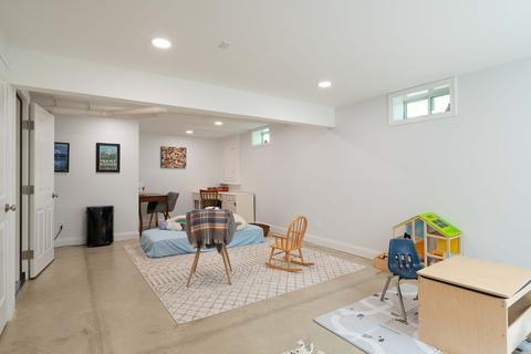 10 Knipfer Ave, Easthampton, MA 01027 photo 15