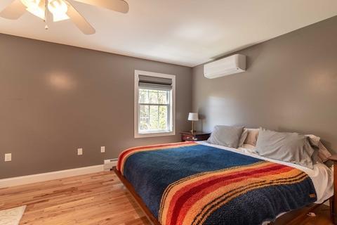 10 Knipfer Ave, Easthampton, MA 01027 photo 11