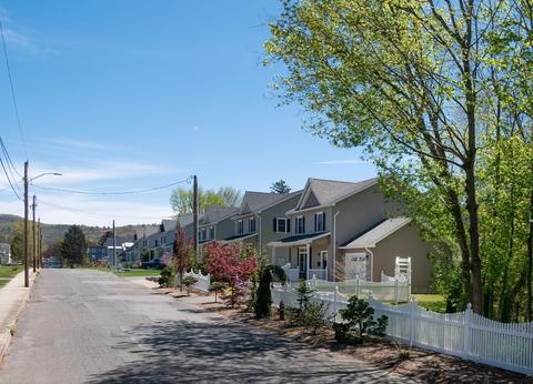10 Knipfer Ave, Easthampton, MA 01027 photo 19
