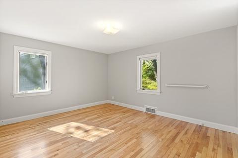 19 May St, Marblehead, MA 01945 photo 24