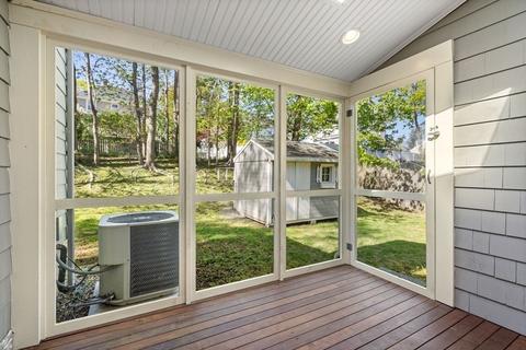 19 May St, Marblehead, MA 01945 photo 31