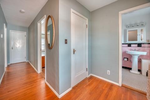 46 Monroe Ave, Worcester, MA 01602 photo 14