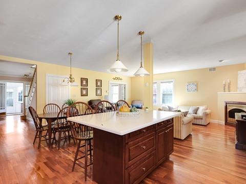 71 Upland Rd, Needham, MA 02492 photo 14