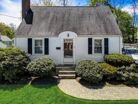 4 Sycamore Ln, Hingham, MA 02043 photo 2