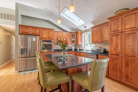 47 Colonial Rd, Sutton, MA 01590 photo 3