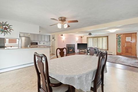 39 Hillside Rd, Dracut, MA 01826 photo 9