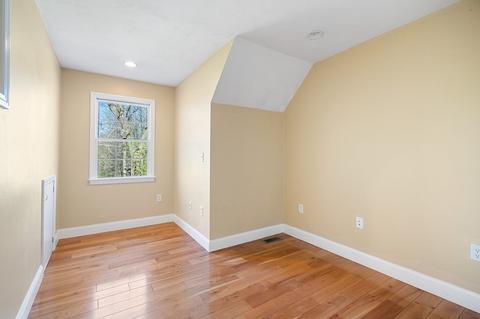 33 Forest St, Dunstable, MA 01827 photo 27