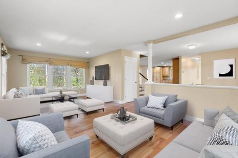 33 Forest St, Dunstable, MA 01827 photo 8