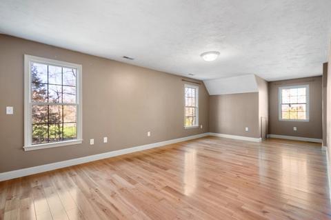33 Forest St, Dunstable, MA 01827 photo 16