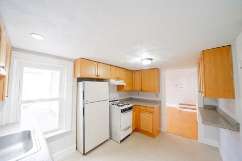 514 Hanover St, Fall River, MA 02720 photo 29