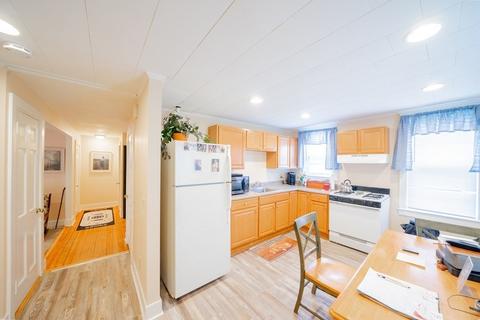 514 Hanover St, Fall River, MA 02720 photo 21