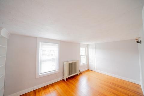 514 Hanover St, Fall River, MA 02720 photo 27