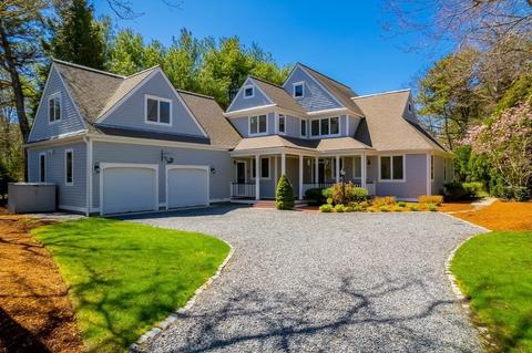 4 Tide Run, Mashpee, MA 02649 photo 1