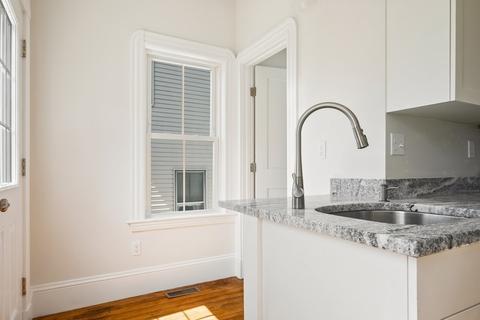 34 Henry St, Everett, MA 02149 photo 12