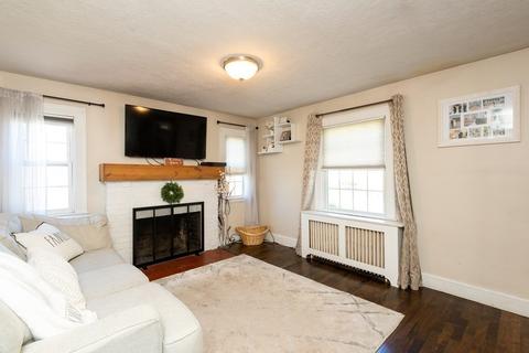 15 Longview Dr, Beverly, MA 01915 photo 6