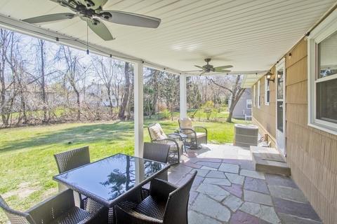 19 E Allen Ridge Rd, Springfield, MA 01118 photo 30
