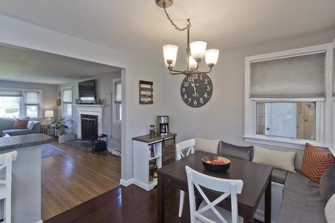 19 E Allen Ridge Rd, Springfield, MA 01118 photo 9
