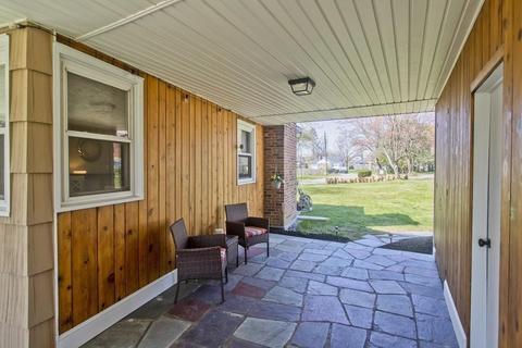 19 E Allen Ridge Rd, Springfield, MA 01118 photo 32