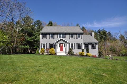 67 Hemlock Dr, Ayer, MA 01432 photo 4