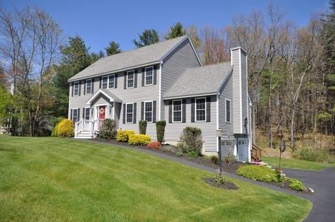 67 Hemlock Dr, Ayer, MA 01432 photo 1