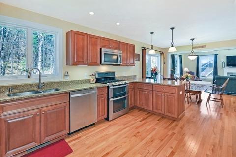 67 Hemlock Dr, Ayer, MA 01432 photo 21