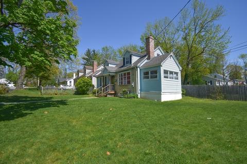 133 Lexington St, Springfield, MA 01107 photo 2