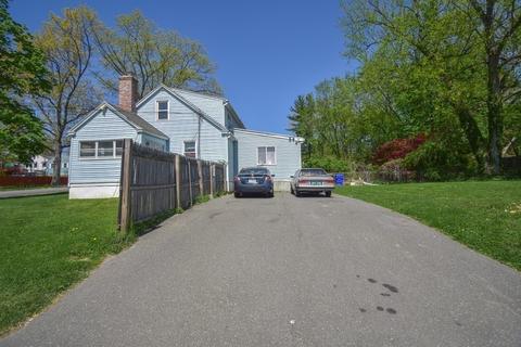 133 Lexington St, Springfield, MA 01107 photo 11