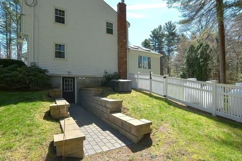 37 Walnut St, Upton, MA 01568 photo 37