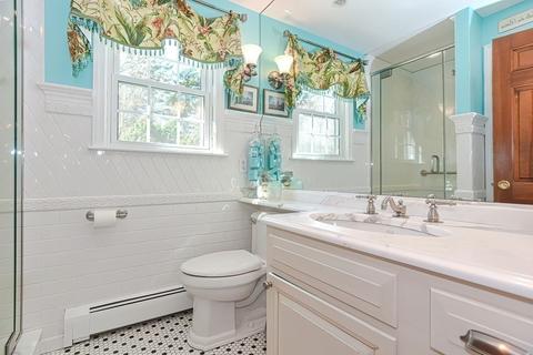 37 Walnut St, Upton, MA 01568 photo 23