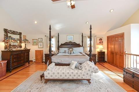 37 Walnut St, Upton, MA 01568 photo 20