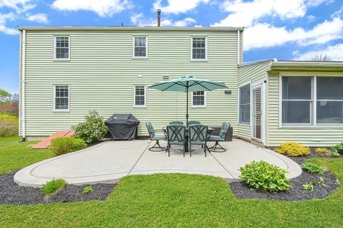 7 Irving Dr, Walpole, MA 02081 photo 30
