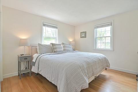 7 Irving Dr, Walpole, MA 02081 photo 16