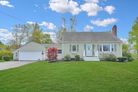 7 Irving Dr, Walpole, MA 02081 photo 1