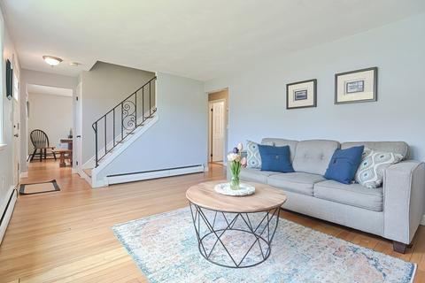 7 Irving Dr, Walpole, MA 02081 photo 14