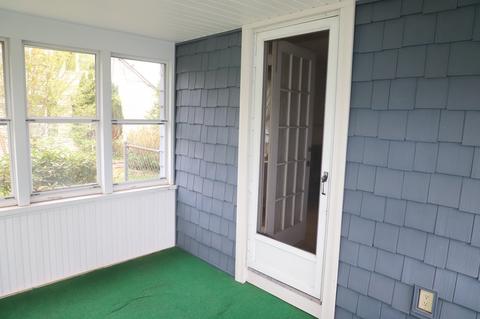 76 Wayside St, Springfield, MA 01118 photo 13