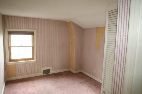 76 Wayside St, Springfield, MA 01118 photo 23