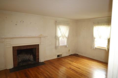 76 Wayside St, Springfield, MA 01118 photo 11