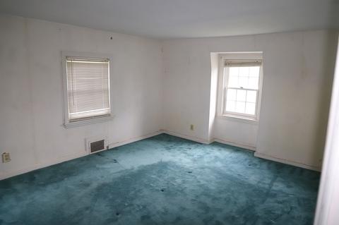 76 Wayside St, Springfield, MA 01118 photo 17