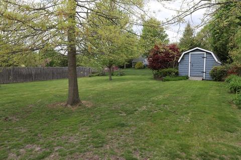 76 Wayside St, Springfield, MA 01118 photo 3