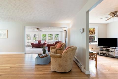 11 Rydal St, Worcester, MA 01602 photo 8