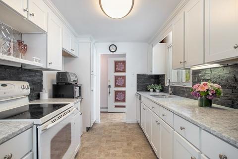 11 Rydal St, Worcester, MA 01602 photo 3
