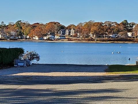 3 Upland Rd, Wareham, MA 02558 photo 3