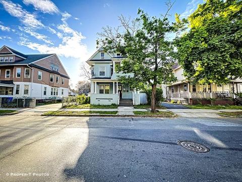 42 Forest St, Springfield, MA 01108 photo 1